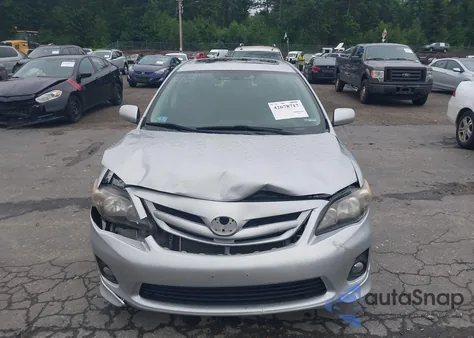 2011 Toyota Corolla S из США, поврежденный, VIN 2T1BU4EE7BC626680